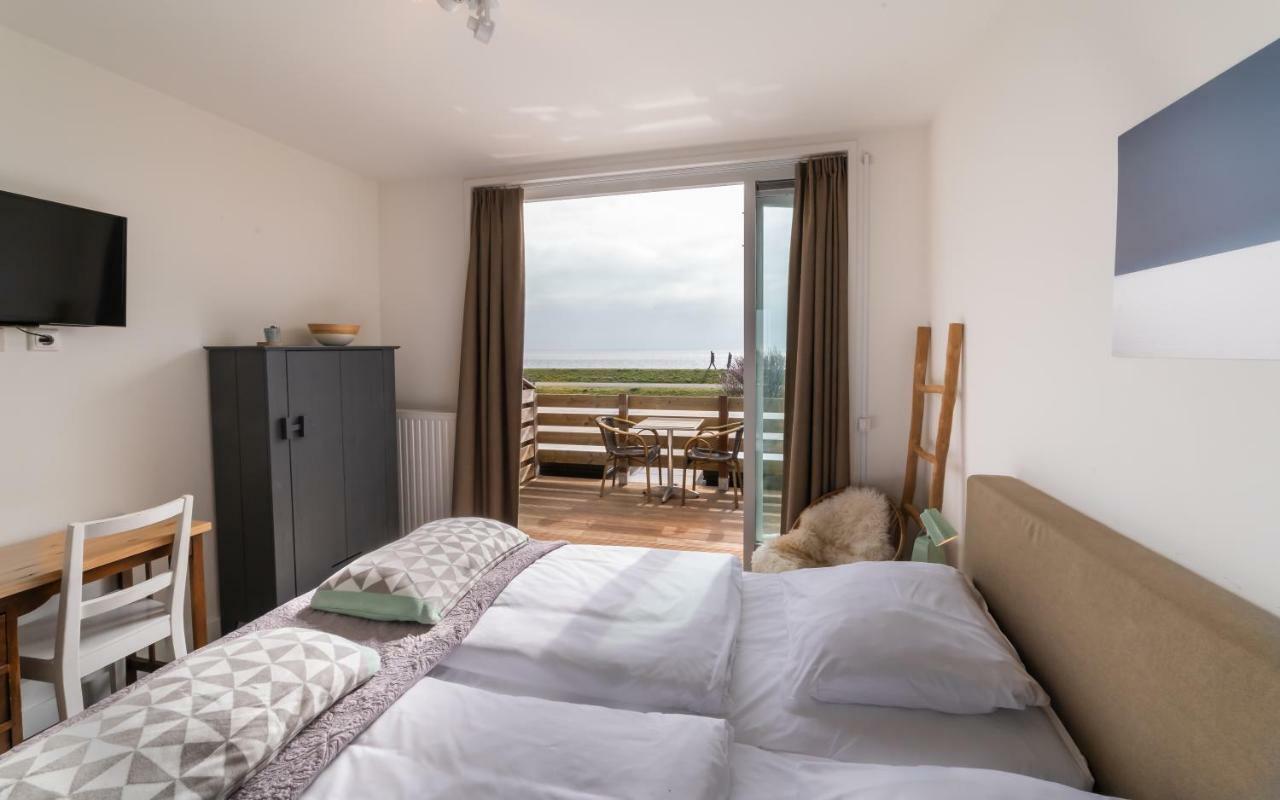 Het Vlielandhotel Luaran gambar