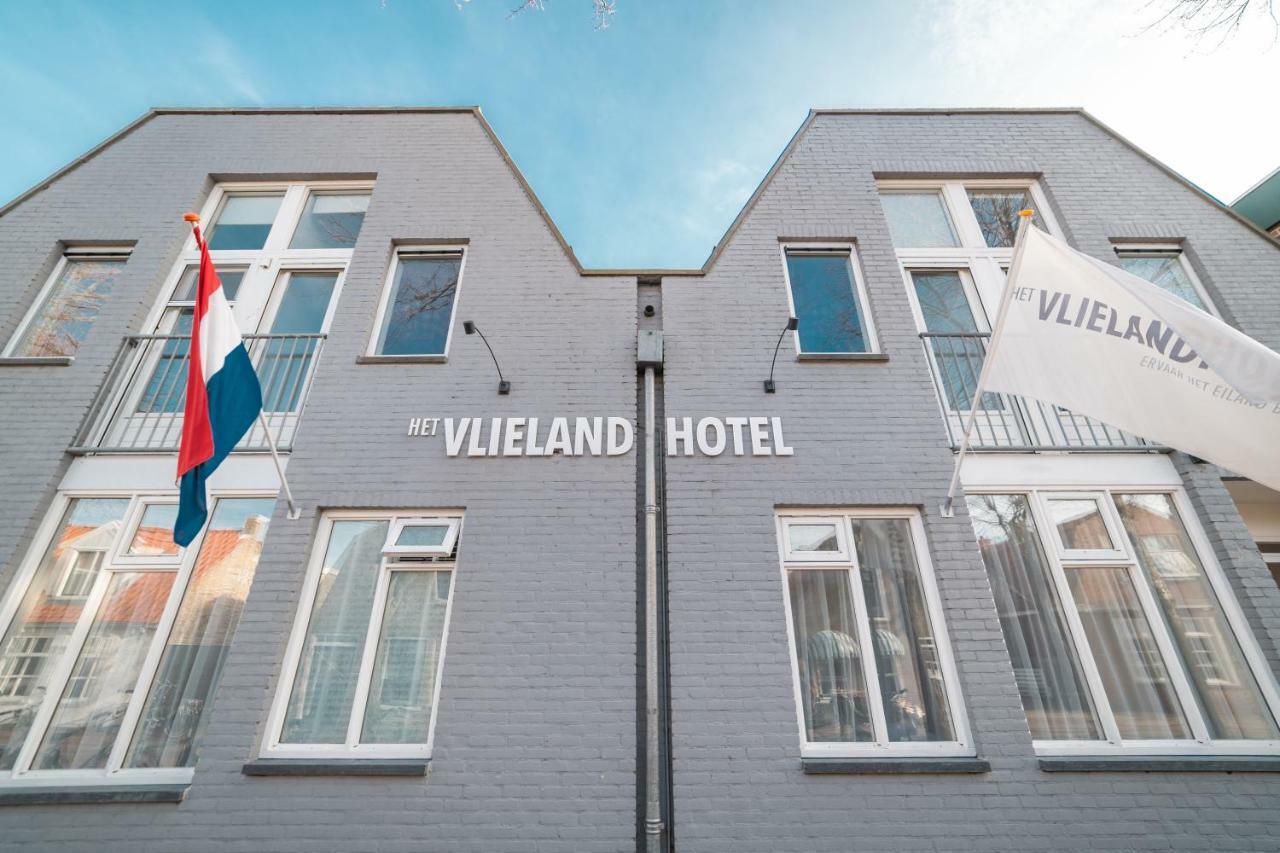 Het Vlielandhotel Luaran gambar